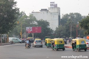 Roundabout, traffic, New Delhi